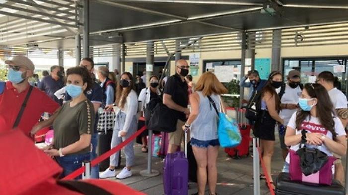 144335437-1376775a-6ce3-437c-8d25-3f29963780f5