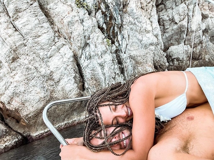 155605215-305d8f30-0bb2-4cc1-95bc-5ee7d768930a