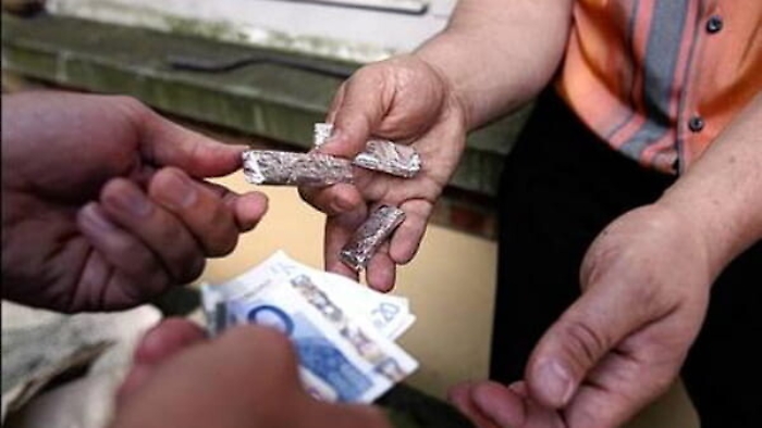 064039129-1318657d-6432-455d-8365-d25d27ae9e30