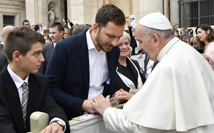 104111494-ae6a95ad-ebd4-4d43-8d36-5d6f3a26f963