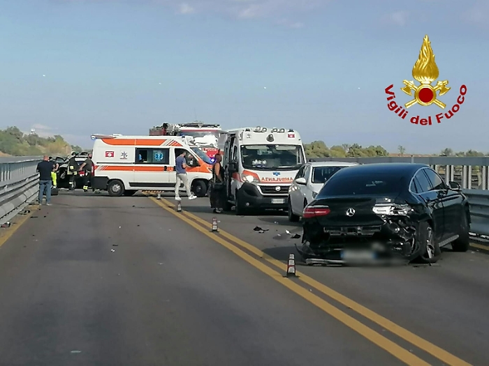 170556559-be667260-c745-41a1-8de7-5959c82a4244