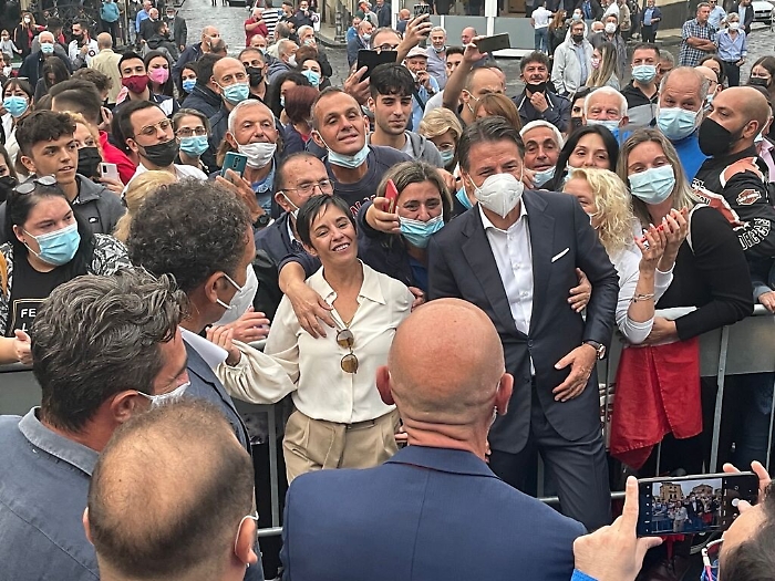 164323064-ff44e61c-0abc-4eec-93ba-aaebc8900e75