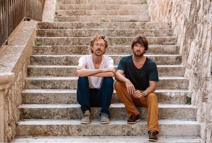 103946736-37f8f37b-eed6-479a-bdeb-d27abb354f03