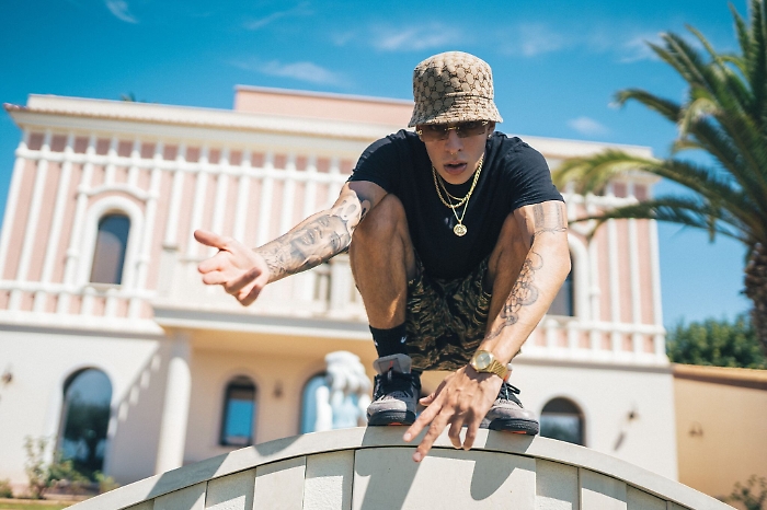 174354481-ff02e0c4-43c7-4475-961a-30e80f5ed7fc