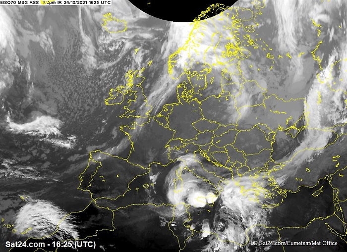 090034366-72eaf095-b0b3-49f5-bfae-d6d4fd212878