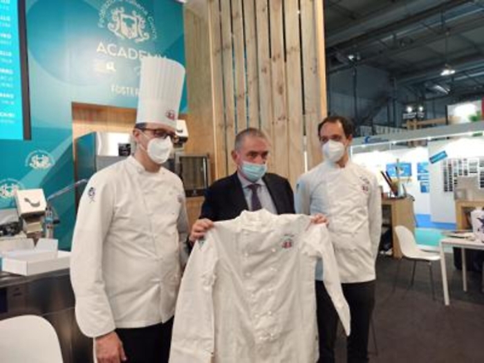 LAB20211025184500_1635181686687