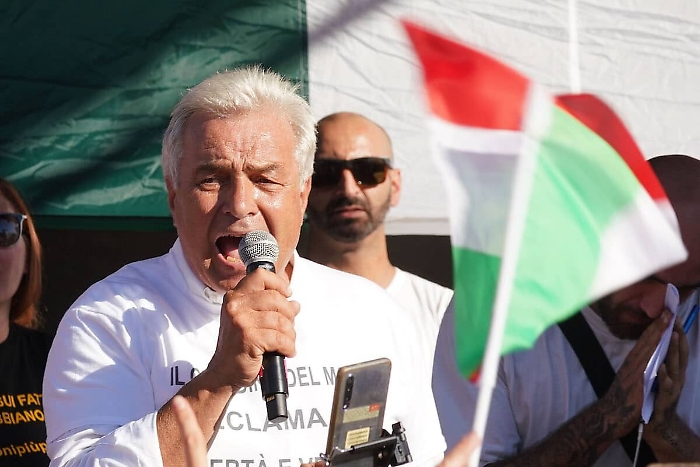 111249445-52c5bc83-986d-4c91-9340-059ad12f4b6a