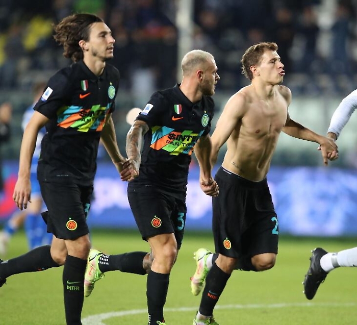 211406180-5828a742-b453-47fd-9b55-ad3fc44963d2