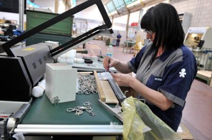 LAB20211027121607_1635330970270