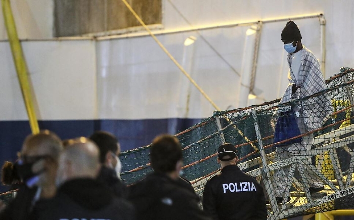 073241626-4d137c55-fc9d-400a-ba28-eb73047c3fbe