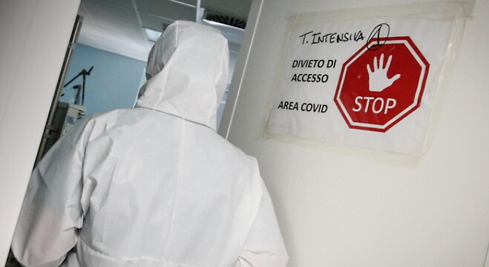 160543771-b0a3d7a1-2c16-48a6-86d1-a65000a0d37c