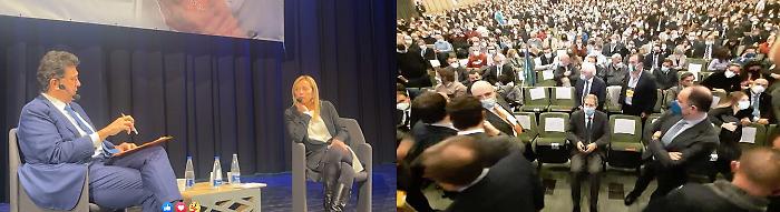 181743372-42ff3348-59cd-4c44-8c8a-b54035d89be1