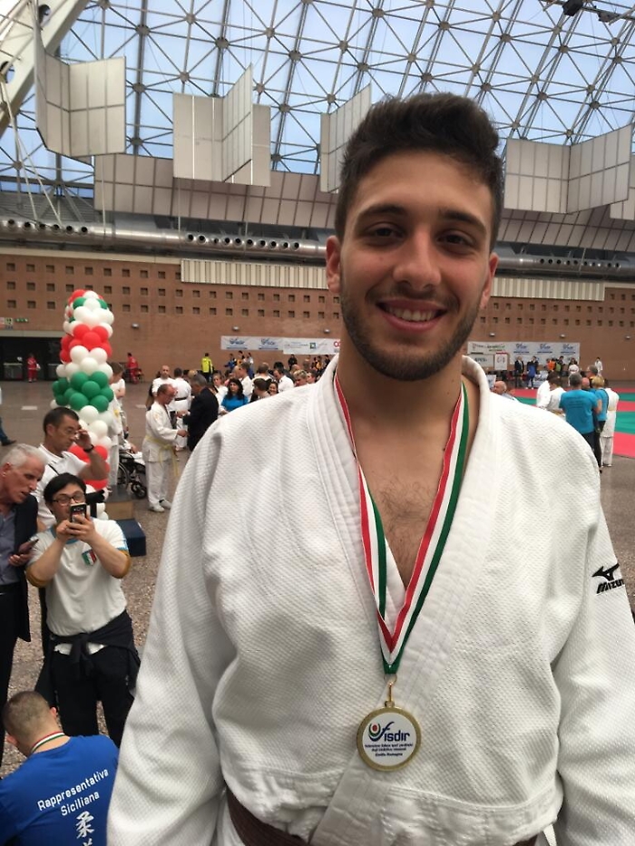 132813697-b5caf178-8915-467d-afb4-ab055257c185