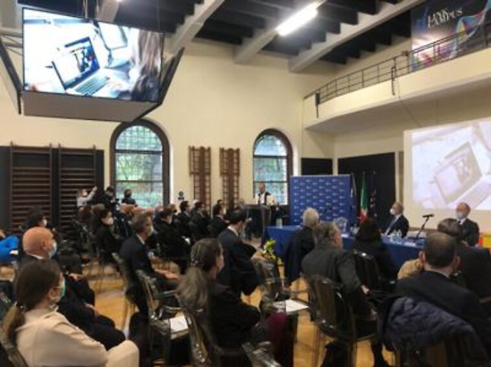 LAB20211126163720_1637942907984