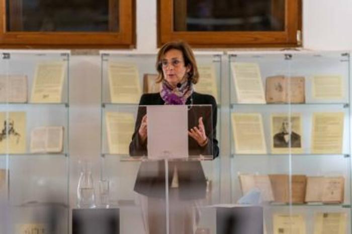 LAB20211126170550_1637944575392