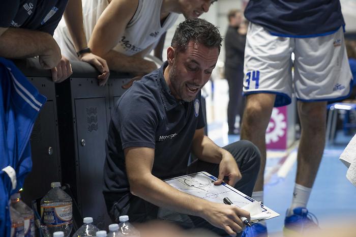 105838158-0516f062-0c25-4ec7-b901-065f94d8564f