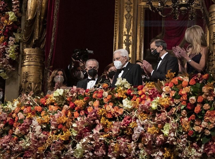 213115185-93ca60c3-1513-4279-9dc3-60665094f45f