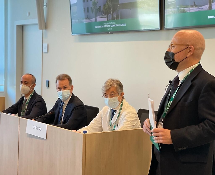 172633563-09a5b4a4-ac17-4316-b47f-d8aad416217b