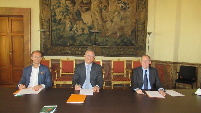 Italpress_14122021_0013_1639480590018