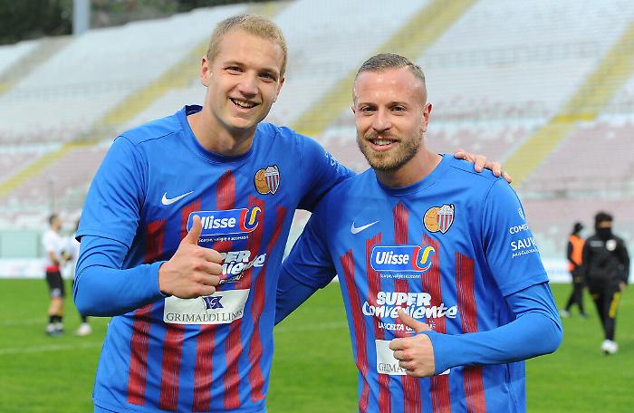 161654724-606aa312-24be-4d56-8639-9ba88be0be64