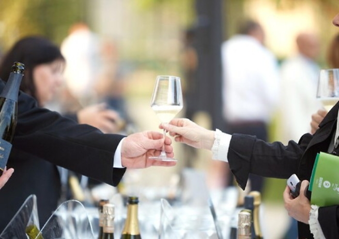 111454444-8ed272bf-79a0-43d3-a426-c2818534b56c