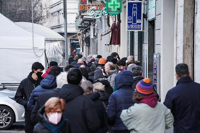 185233540-563db2b3-33ac-427b-9055-3ad69e9934ff