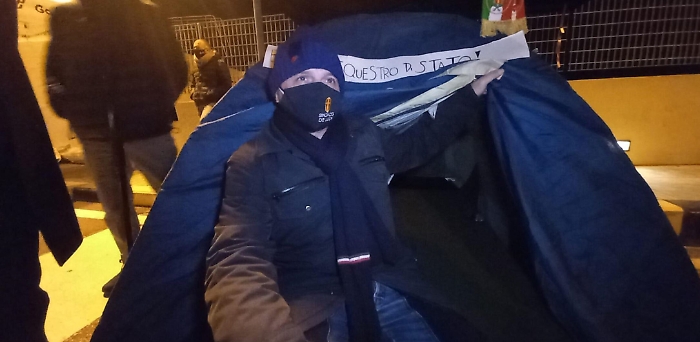 064352408-6f3b6725-bf85-413a-bacd-d61d277103dd