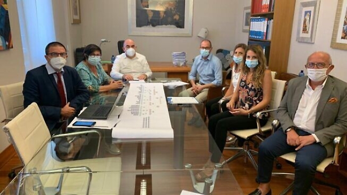 094202437-0a1df37b-bd22-4df7-86cd-09dae5a85e94