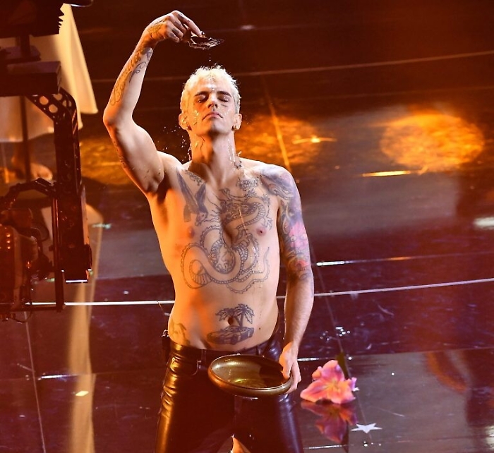 222455202-5ffeee52-680c-452e-9008-8ae5819a2a08