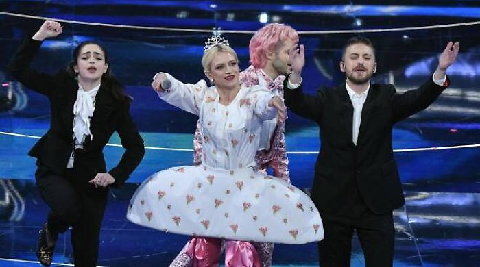 012534534-cacf9b3f-11cd-42d6-8f98-58e5c1a99b2c