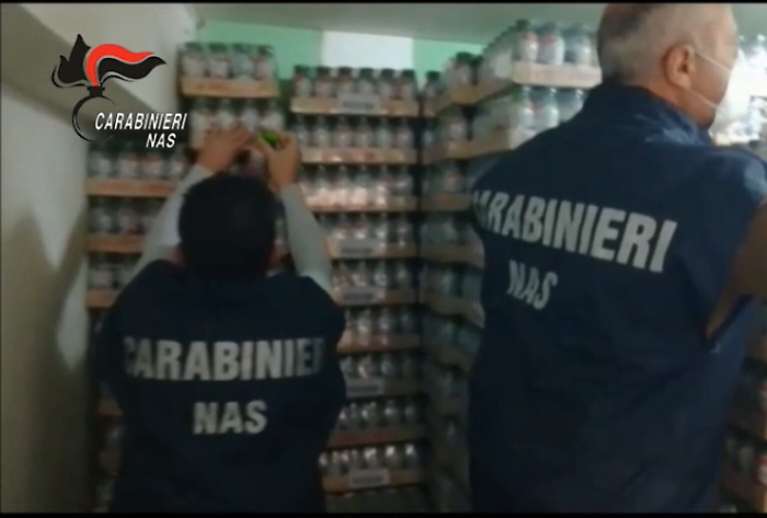 064123961-060c9ad6-bdb1-441d-9841-ce8806132d93