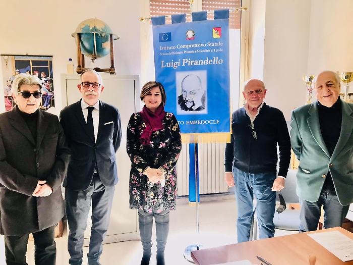 143407290-320e573b-eba0-4baf-aaa9-f3c293bc35f0