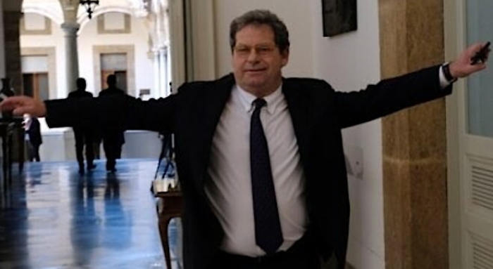 104647295-0b09c549-7180-428c-ad92-bd0b55d4b699