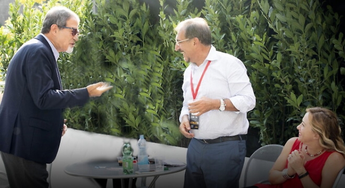 111953375-4670b824-36fa-4236-8503-81b4e8f285ef