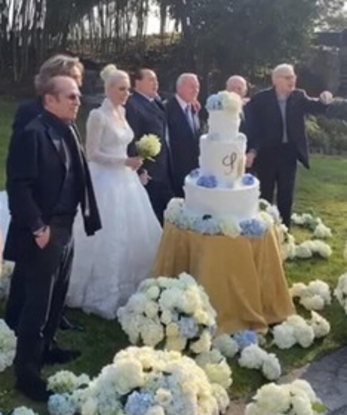 151642531-8cf6b033-dc08-48d0-b4ad-e7d03bfb8953