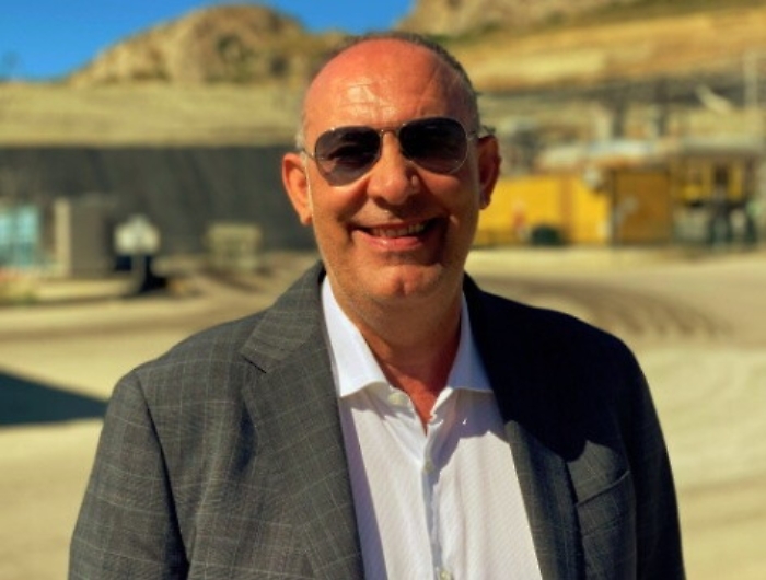 102516700-13b172c6-10fb-40f7-97a6-ad05ece1d195