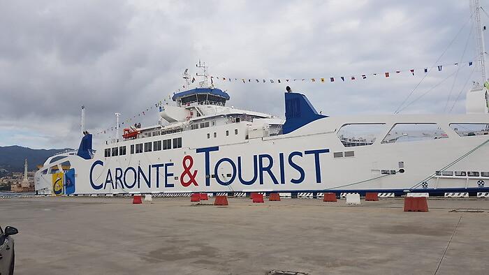 085034953-f832a148-e8f9-430b-8f18-a7d0771b14b6