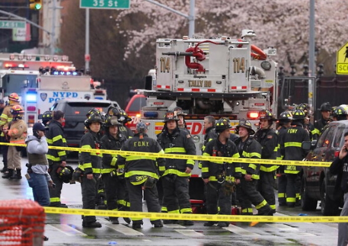 153556285-9fe8b33f-1d29-4e94-99a0-4cb9c346084c