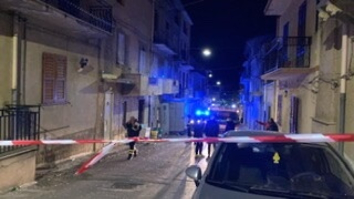 111743251-293e19a5-f98d-4ba0-92bc-7b3637c68485