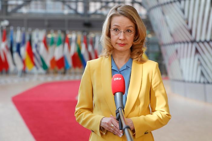 2022-04-15_115339165_1650034646397