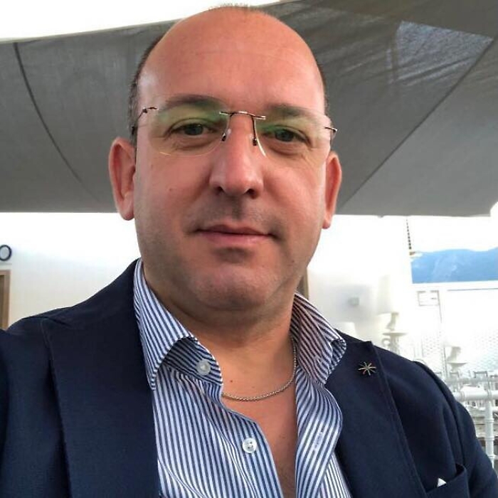 094747296-b1e46ed8-2bff-410b-aaf1-5928feeab9c0