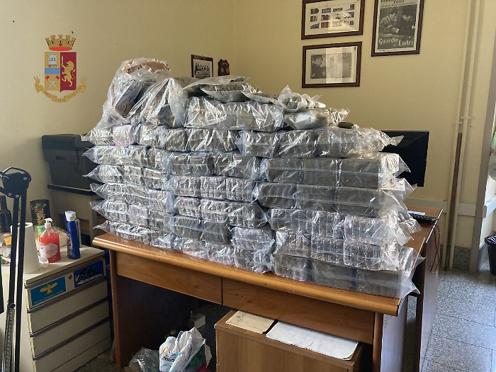 131558684-0bc59b49-166d-4d1c-8ff1-21c4135846d2