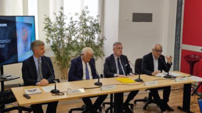 ADN20220524154952_1653401243129