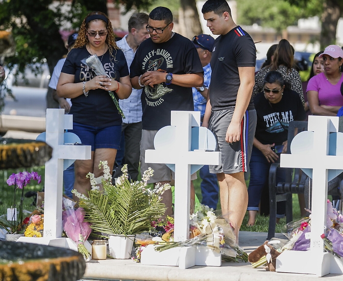 2022-05-27_127343979_1653653283829