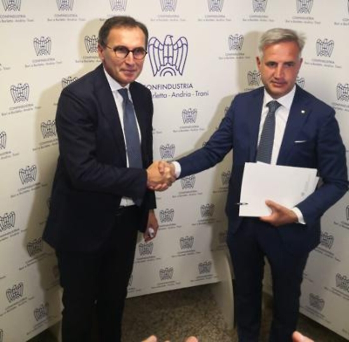 LAB20220530193341_1653933626337