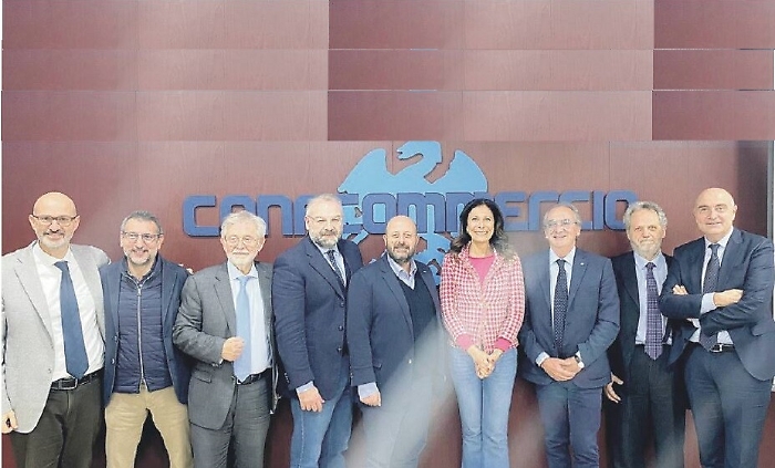 201305009-b467b469-6ef6-4c13-94b3-ff5c01ae2c75