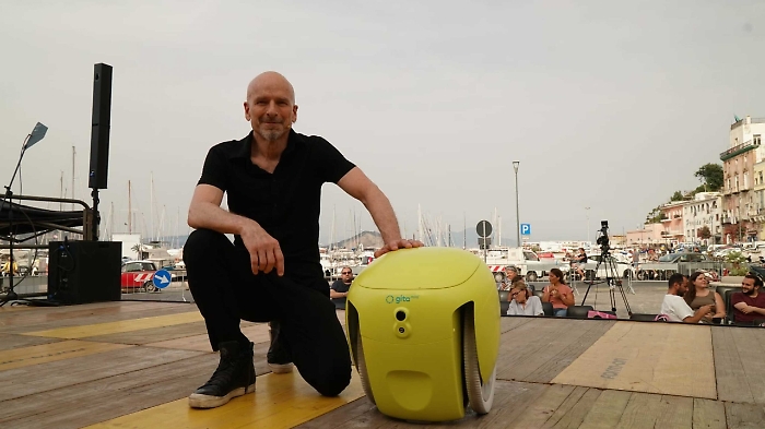 2022-06-22_122385856_1655921752001