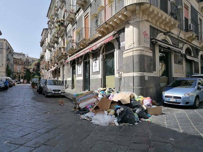 161848687-7a80ebeb-6454-4a68-b985-ffc3ffe2ca5a