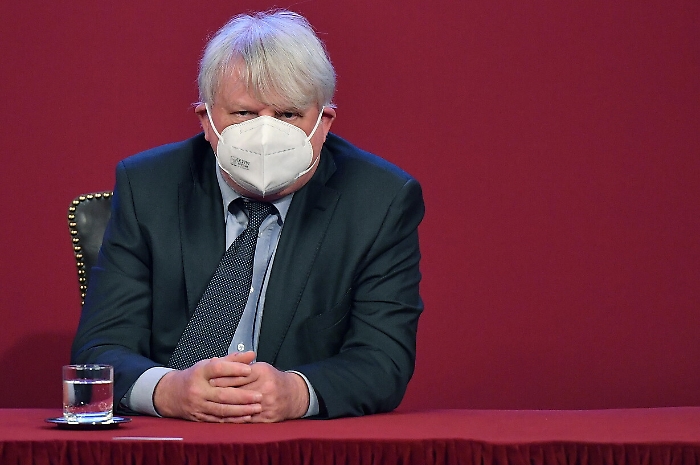 2022-06-28_128365117_1656408159698