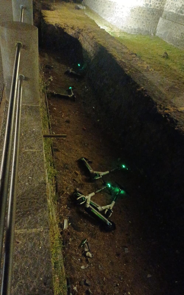 094548532-b7a1a576-7042-4474-a7dd-c9852d657a8b